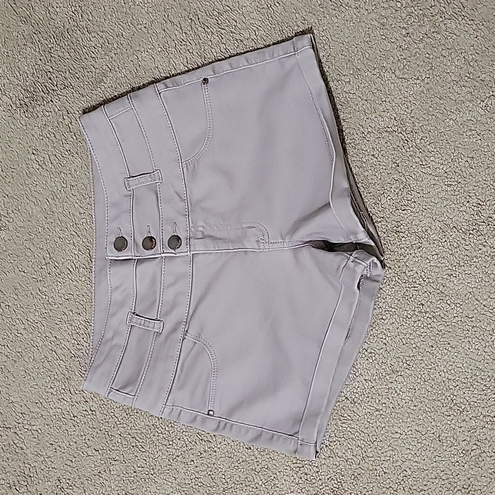Refuge Tan Khaki High Waisted Button Up Shorts Size 4